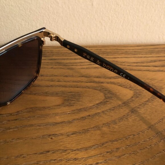Rag & Bone Sunglasses with Case NEW